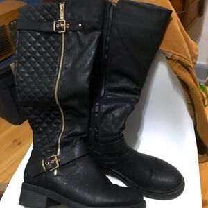 Dream Pairs Black Boots US10